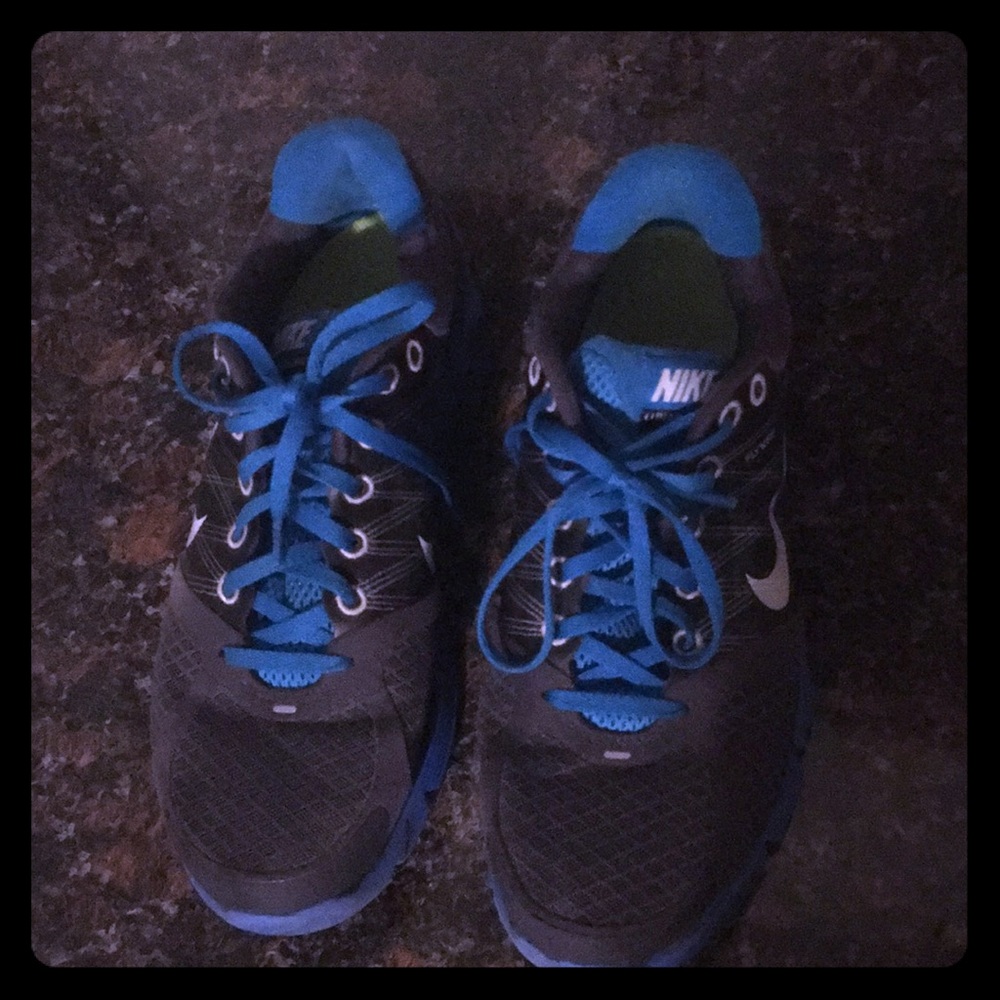 👟Nike tennis shoes